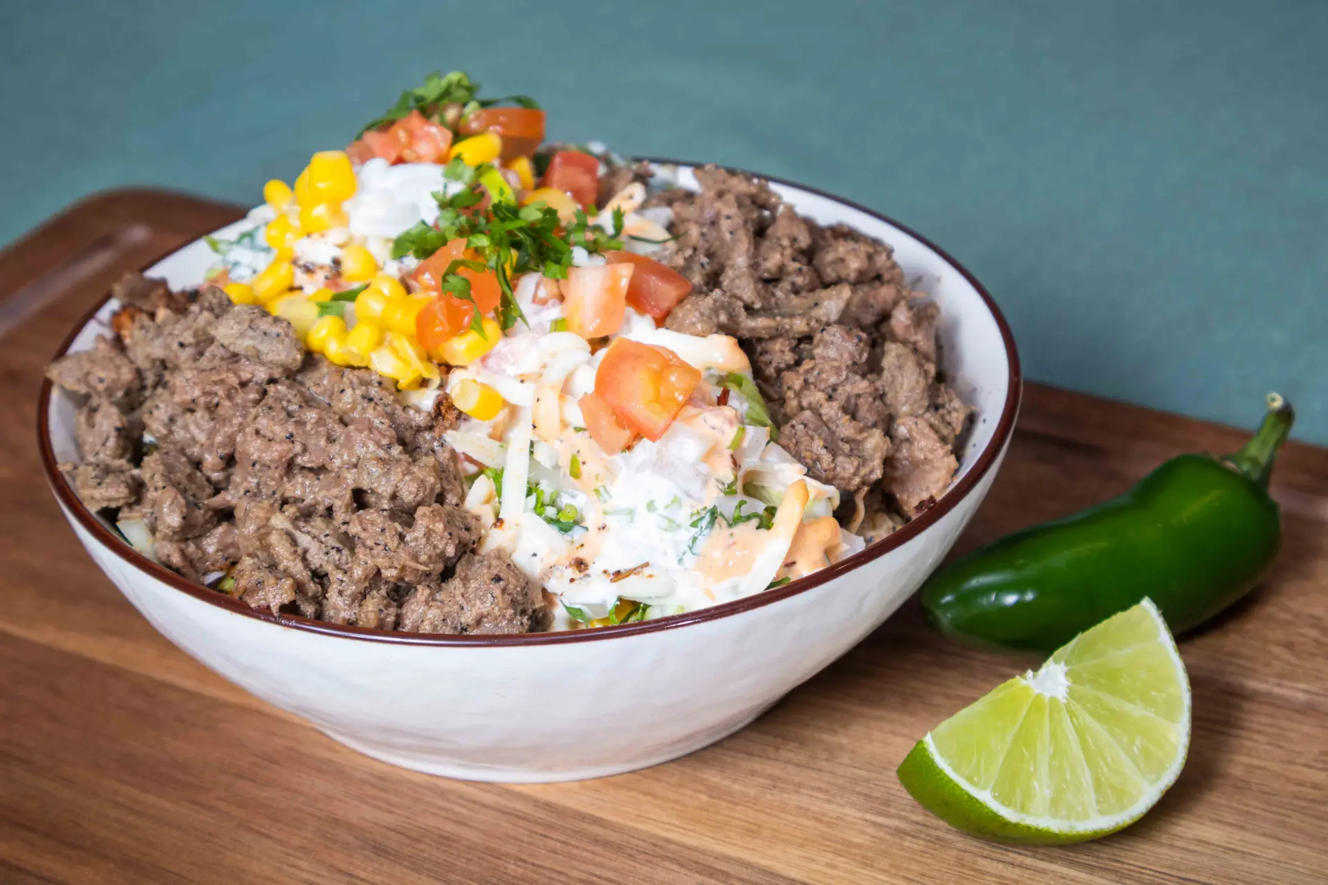 Asada bowl with rice and beans